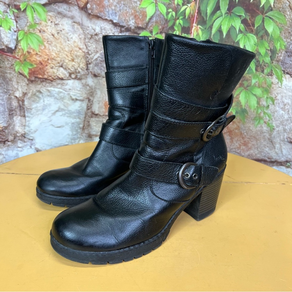 BOC Black Leather Mid Calf Buckle Boots, 9.5/41 EU - Picture 2 of 11